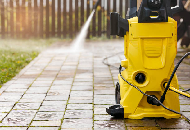 Best Pool Deck Cleaning  in Sawgrass, FL